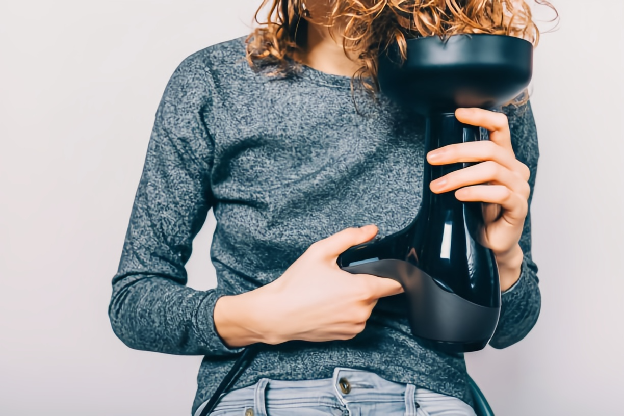 How to Curl Hair with a Blow Dryer? XSOOH